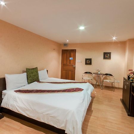 Sa-Bai-Dee Condo Чонбури Экстерьер фото