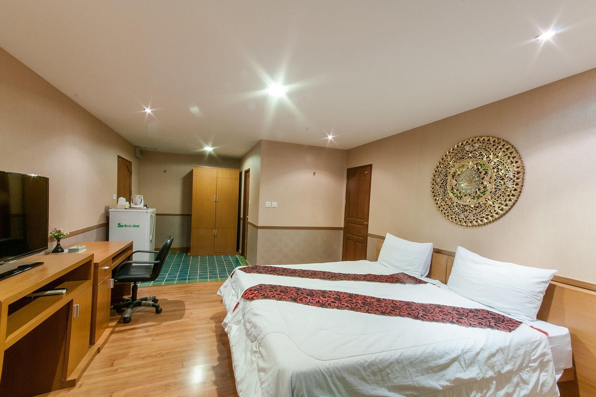 Sa-Bai-Dee Condo Чонбури Экстерьер фото