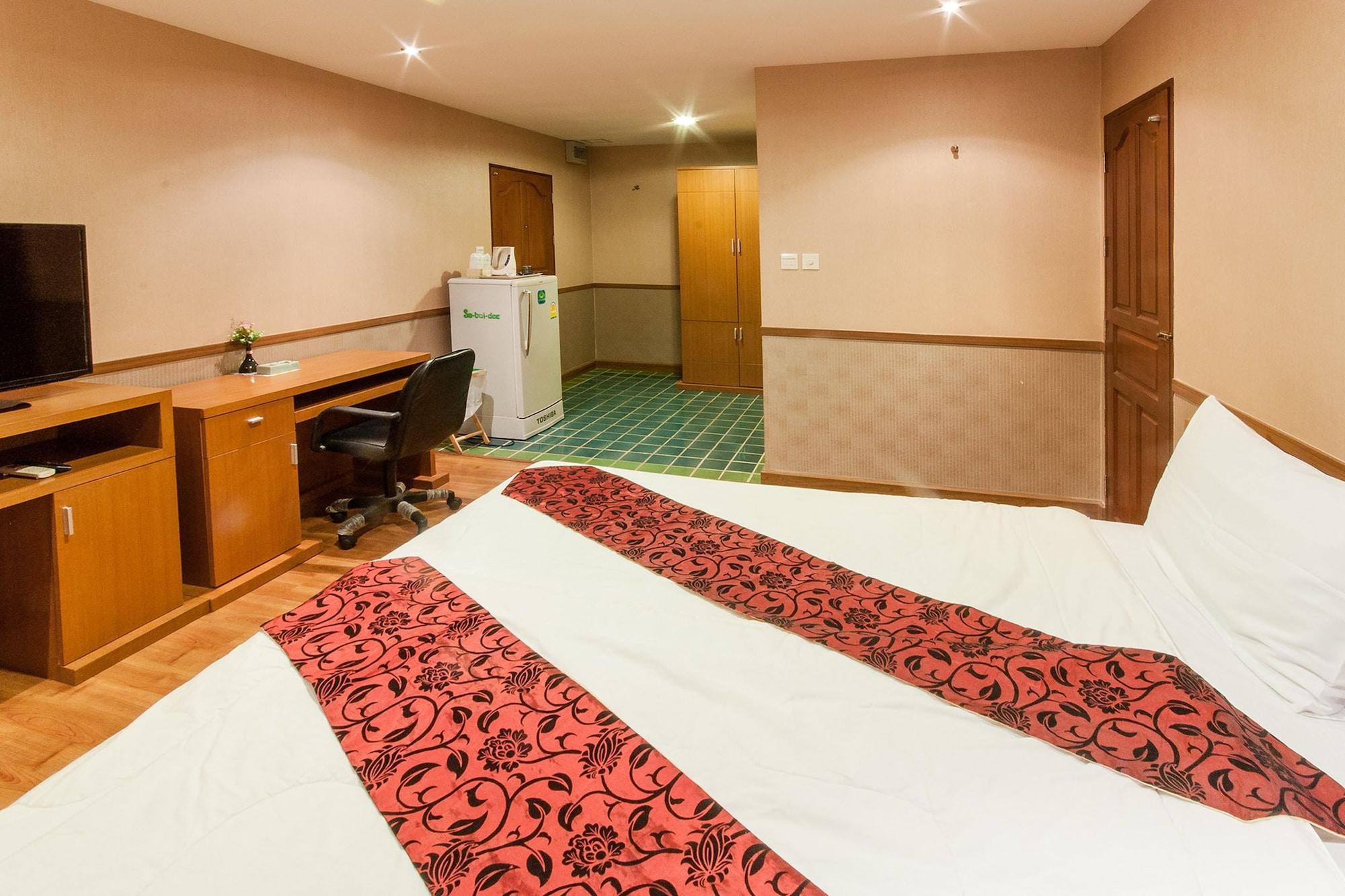 Sa-Bai-Dee Condo Чонбури Экстерьер фото